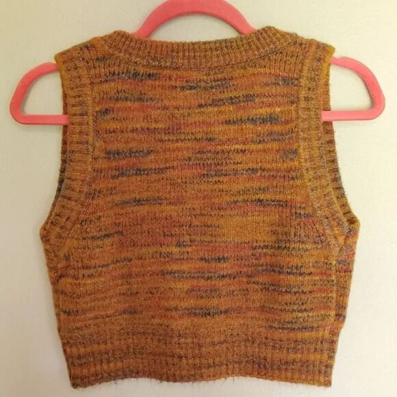 NEW For Love & Lemons Helena Sweater Vest Crop Top Size M Medium - Picture 6 of 8